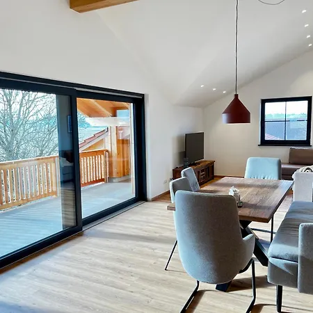 Moderne Mit Balkon Auf Dem Bauernhof * Polling (Weilheim-Schongau)